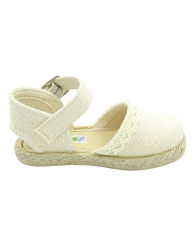 espartena de nina con puntilla para bebe y nina con hebilla