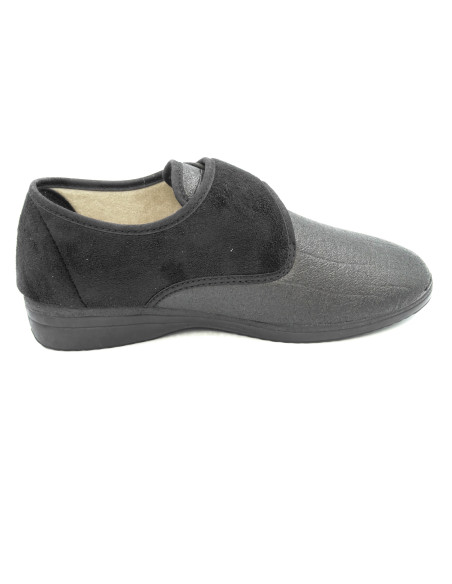 zapatilla de casa para senora con dibujo de coco y suela de goma