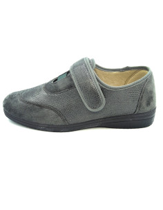 zapatilla de casa tipo zapato deportivo con suela de goma 2