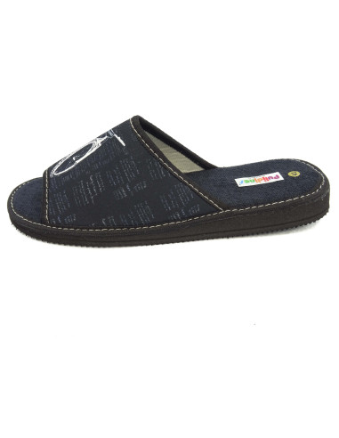 zapatilla casa para chico de toalla con un dibujo de bicicleta y con suela microporosa