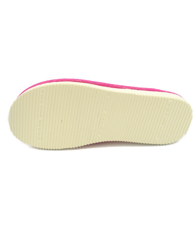 zapatilla casa para senora de toalla con bordado y suela microporosa