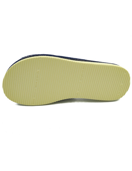 zapatilla de casa para senora con estampado de flores