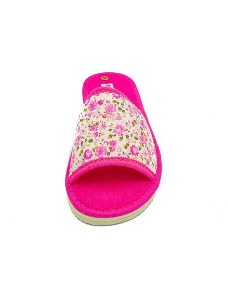 zapatilla de casa para senora con estampado de flores