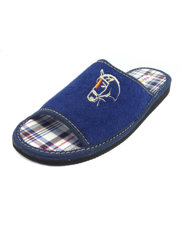 zapatilla de casa de caballero con la planta de cuadros