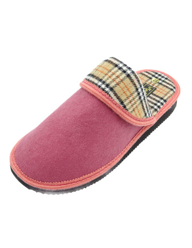 zapatilla de casa para mujer con forro de cuadros y suela de eva