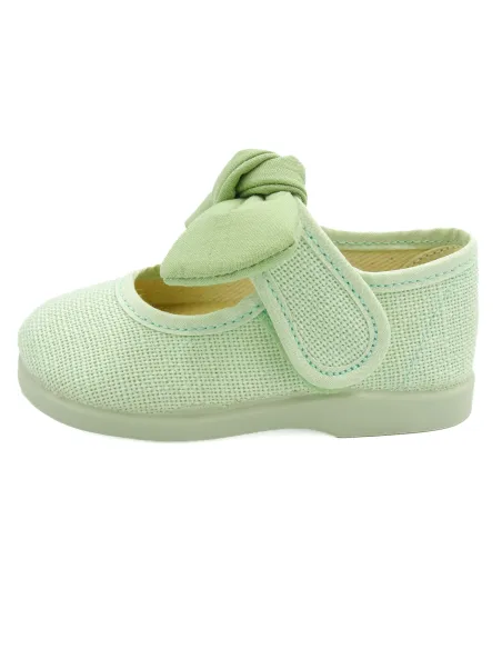 mercedita para nina de ceremonia con lazo en la correa