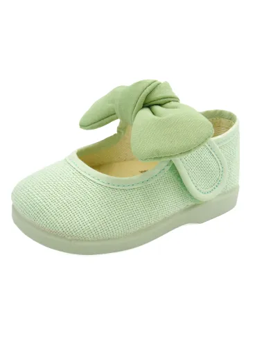 mercedita para nina de ceremonia con lazo en la correa