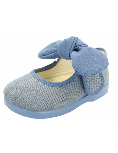 mercedita para nina de ceremonia con lazo en la correa