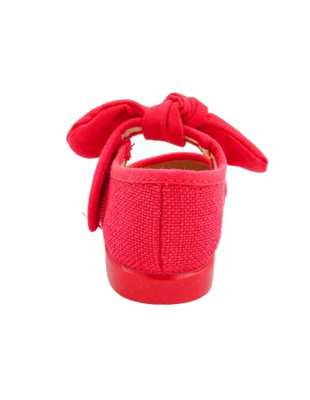 mercedita para nina de ceremonia con lazo en la correa