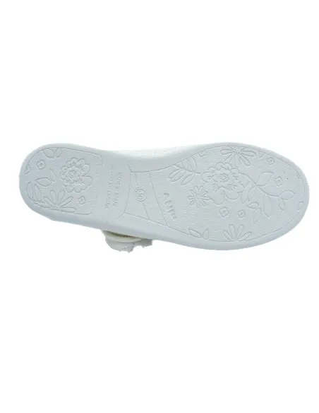 mercedita para nina con flor de ceremonia