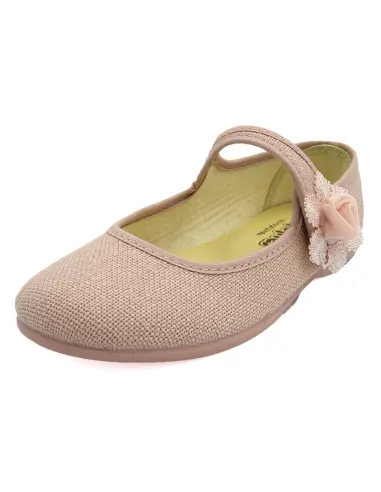 mercedita para nina con flor de ceremonia