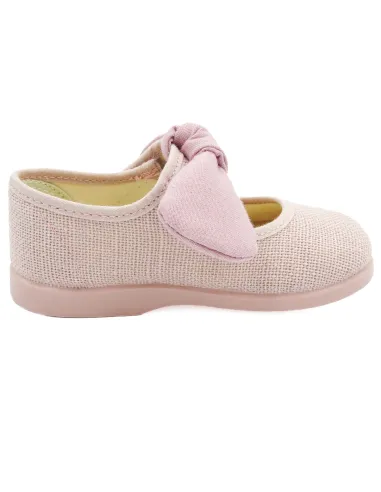 mercedita para nina de ceremonia con lazo en la correa