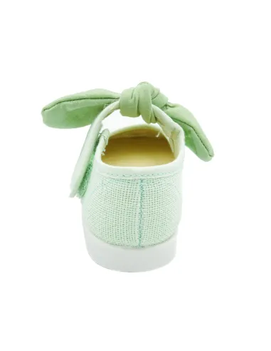 mercedita para nina de ceremonia con lazo en la correa