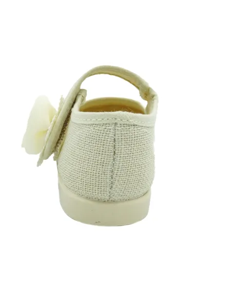 Mercedita de nina para ceremonia con flor