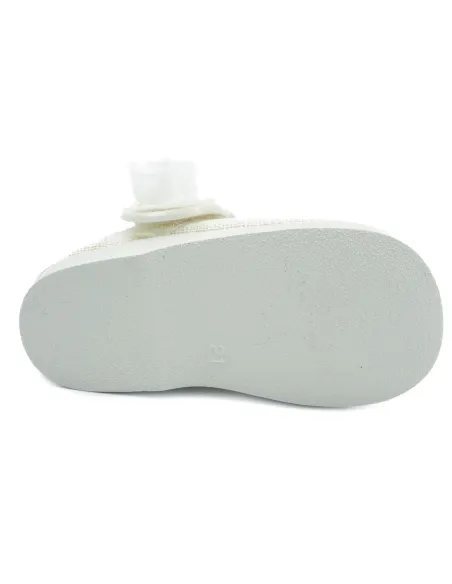 Mercedita de nina para ceremonia con flor